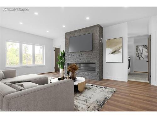 3836 Nigh Road, Fort Erie, ON - Indoor Photo Showing Living Room With Fireplace