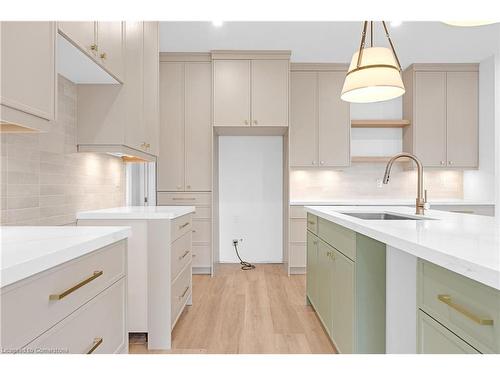 3844 Nigh Road, Fort Erie, ON - Indoor Photo Showing Kitchen