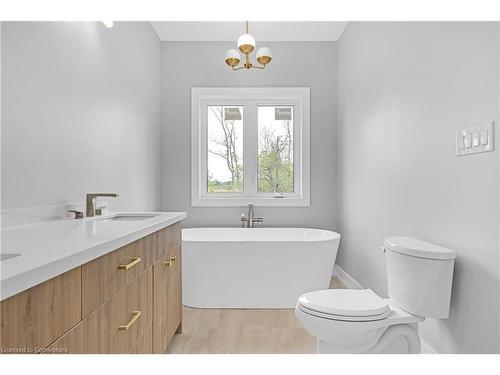 3844 Nigh Road, Fort Erie, ON - Indoor Photo Showing Bathroom