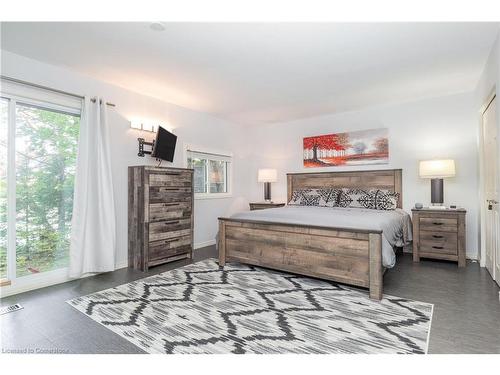 325 Balsam Chutes Road, Port Sydney, ON - Indoor Photo Showing Bedroom