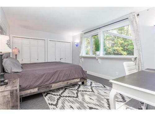 325 Balsam Chutes Road, Port Sydney, ON - Indoor Photo Showing Bedroom