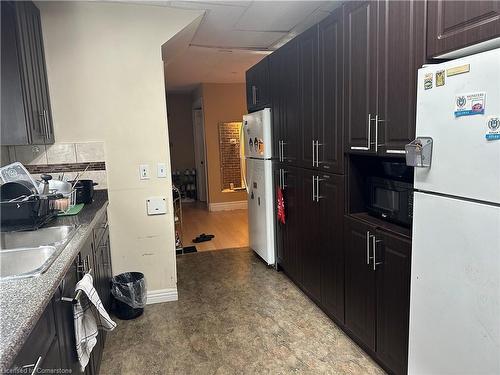 57 Emerson Street, Hamilton, ON - Indoor Photo Showing Kitchen