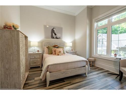 2735 Vimy Road, Port Colborne, ON - Indoor Photo Showing Bedroom