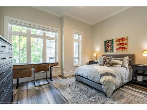 2735 Vimy Road, Port Colborne, ON - Indoor Photo Showing Bedroom