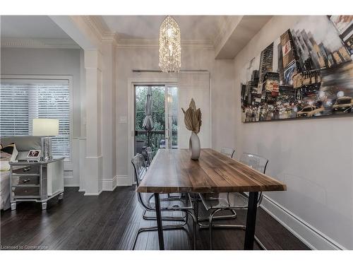 5032 Mercer Common, Burlington, ON - Indoor Photo Showing Dining Room