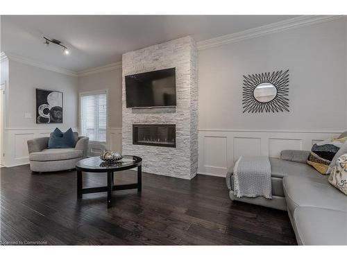 5032 Mercer Common, Burlington, ON - Indoor Photo Showing Living Room With Fireplace