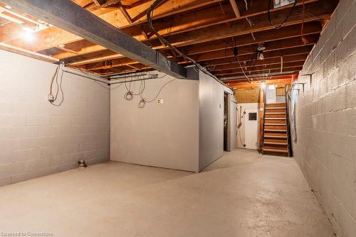 24 Clapham Road, Hamilton, ON - Indoor Photo Showing Basement