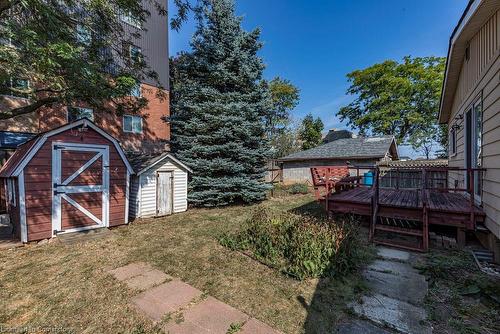 24 Clapham Road, Hamilton, ON - Outdoor