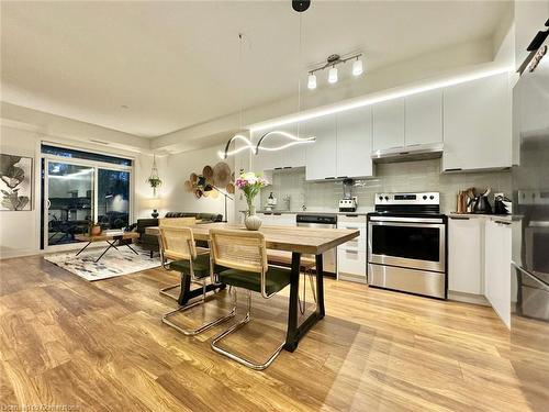 207-320 Plains Road E, Burlington, ON - Indoor Photo Showing Kitchen