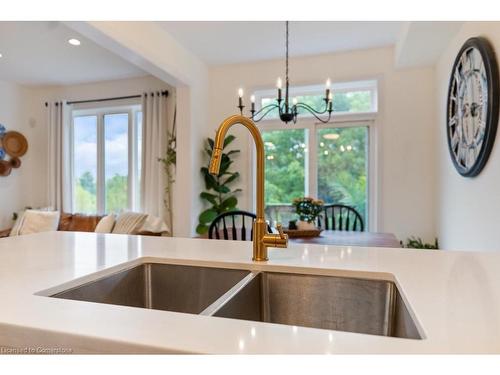 103 Summerberry Way, Hamilton, ON - Indoor Photo Showing Kitchen With Double Sink