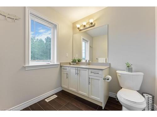 103 Summerberry Way, Hamilton, ON - Indoor Photo Showing Bathroom