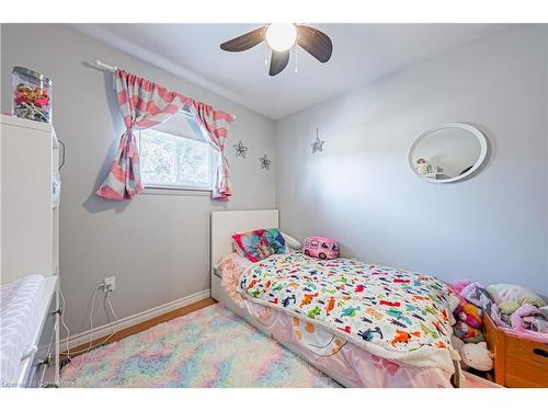 500 Upper Kenilworth Avenue, Hamilton, ON - Indoor Photo Showing Bedroom