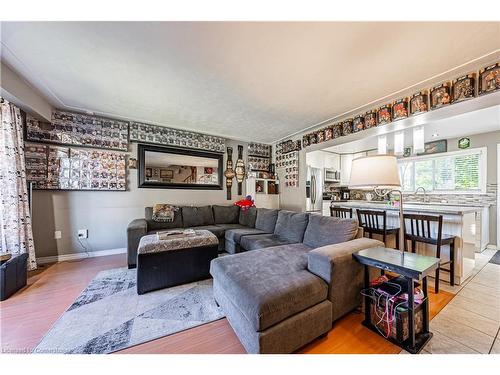 500 Upper Kenilworth Avenue, Hamilton, ON - Indoor Photo Showing Living Room