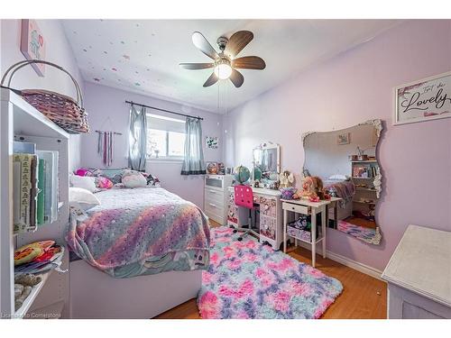 500 Upper Kenilworth Avenue, Hamilton, ON - Indoor Photo Showing Bedroom