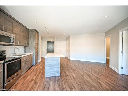 208-2 King Street W, Dundas, ON - Indoor Photo Showing Kitchen With Stainless Steel Kitchen With Double Sink