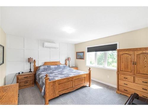 67 Larry Crescent, Caledonia, ON - Indoor Photo Showing Bedroom