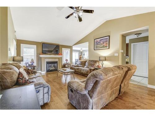 118 Dunrobin Drive Drive, Caledonia, ON - Indoor Photo Showing Living Room With Fireplace