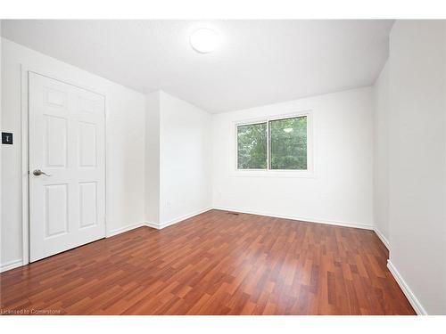 250 San Francisco Avenue, Hamilton, ON - Indoor Photo Showing Other Room