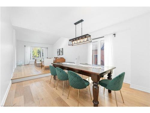 385 Kerman Avenue, Grimsby, ON - Indoor Photo Showing Dining Room