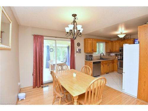 57 Haldimand Trail Road, Dunnville, ON - Indoor Photo Showing Dining Room