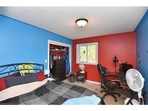 57 Haldimand Trail Road, Dunnville, ON - Indoor Photo Showing Bedroom