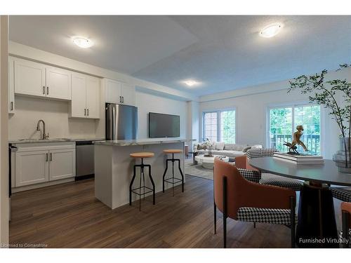 92-100 Beddoe Drive, Hamilton, ON - Indoor Photo Showing Kitchen