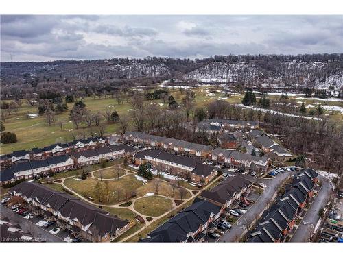 92-100 Beddoe Drive, Hamilton, ON - Outdoor With View