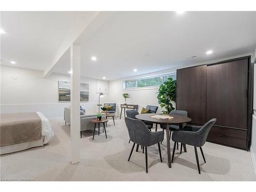 3150 Bentworth Drive, Burlington, ON - Indoor Photo Showing Dining Room