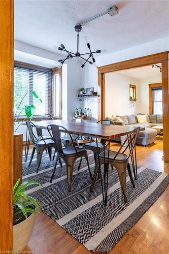 14 Glendale Avenue N, Hamilton, ON - Indoor Photo Showing Dining Room