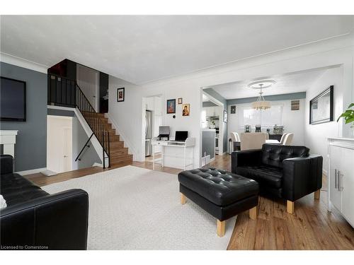 43 Adorn Court, Hamilton, ON - Indoor Photo Showing Other Room