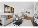 281 Wentworth Street N, Hamilton, ON  - Indoor Photo Showing Living Room 