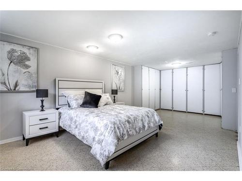 66 Purvis Drive, Hamilton, ON - Indoor Photo Showing Bedroom