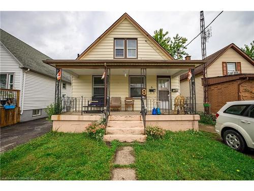 8 Maitland Street, Thorold, ON - Outdoor With Deck Patio Veranda