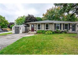 2343 Malcolm Crescent  Burlington, ON L7P 4H1