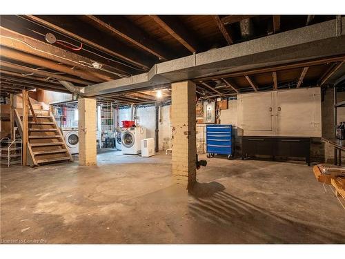 46 Rosslyn Avenue N, Hamilton, ON - Indoor Photo Showing Basement