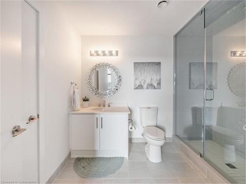 301-600 North Service Road, Stoney Creek, ON - Indoor Photo Showing Bathroom