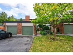 3-1552 Kerns Road  Burlington, ON L7P 3A7