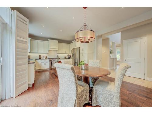 35 Fern Avenue, Waterdown, ON - Indoor Photo Showing Dining Room