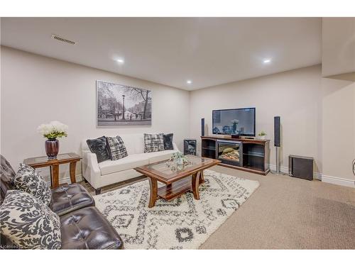 35 Fern Avenue, Waterdown, ON - Indoor Photo Showing Living Room