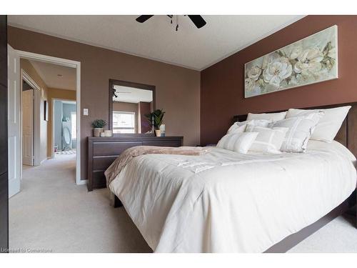 2402 Curtis Road, Burlington, ON - Indoor Photo Showing Bedroom