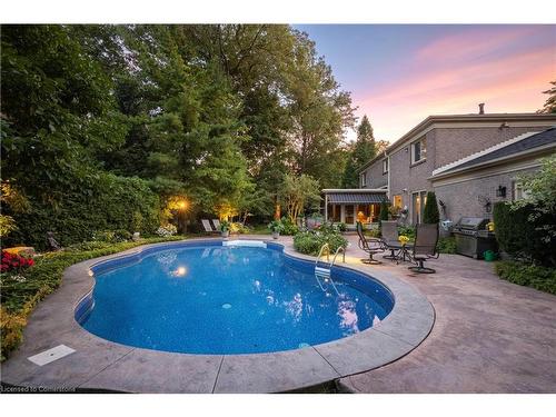 58 Braemar Place, Hamilton, ON - Outdoor With In Ground Pool With Backyard