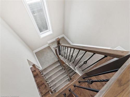 1005 Holdsworth Crescent, Milton, ON - Indoor Photo Showing Other Room