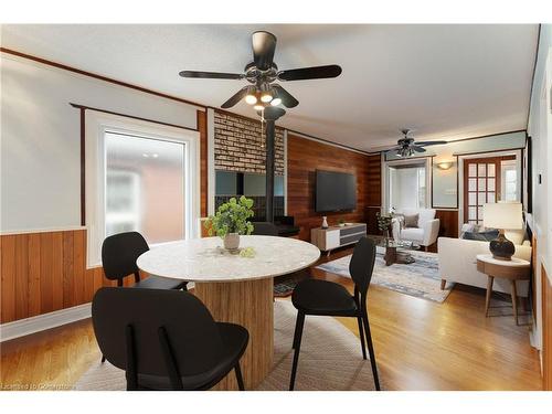 46 Graham Avenue S, Hamilton, ON - Indoor Photo Showing Dining Room