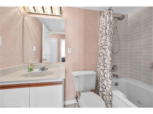 605-99 Donn Avenue, Stoney Creek, ON - Indoor Photo Showing Bathroom