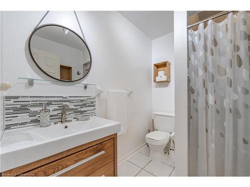 24 Furrows End, Brampton, ON - Indoor Photo Showing Bathroom