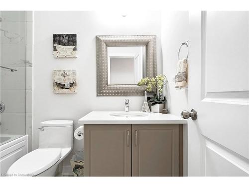 258 Shoreview Drive, Welland, ON - Indoor Photo Showing Bathroom