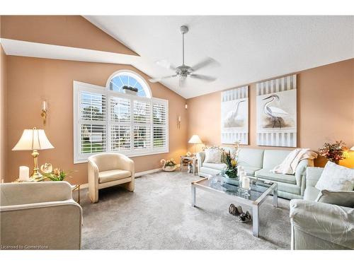 115 Park Street, Ridgeway, ON - Indoor Photo Showing Living Room