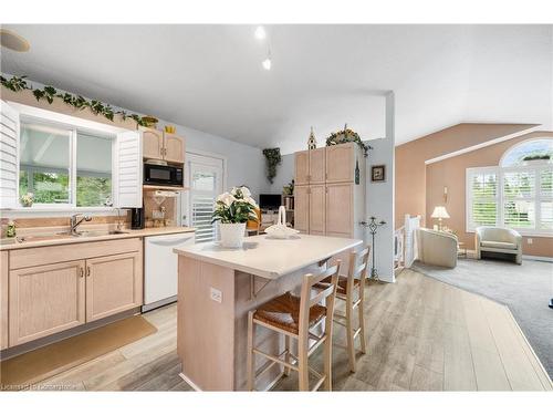 115 Park Street, Ridgeway, ON - Indoor Photo Showing Kitchen