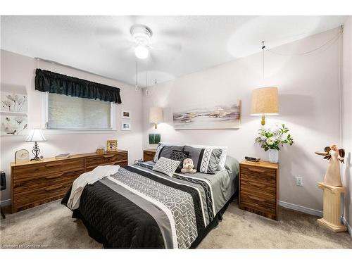 115 Park Street, Ridgeway, ON - Indoor Photo Showing Bedroom