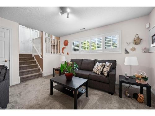 115 Park Street, Ridgeway, ON - Indoor Photo Showing Living Room